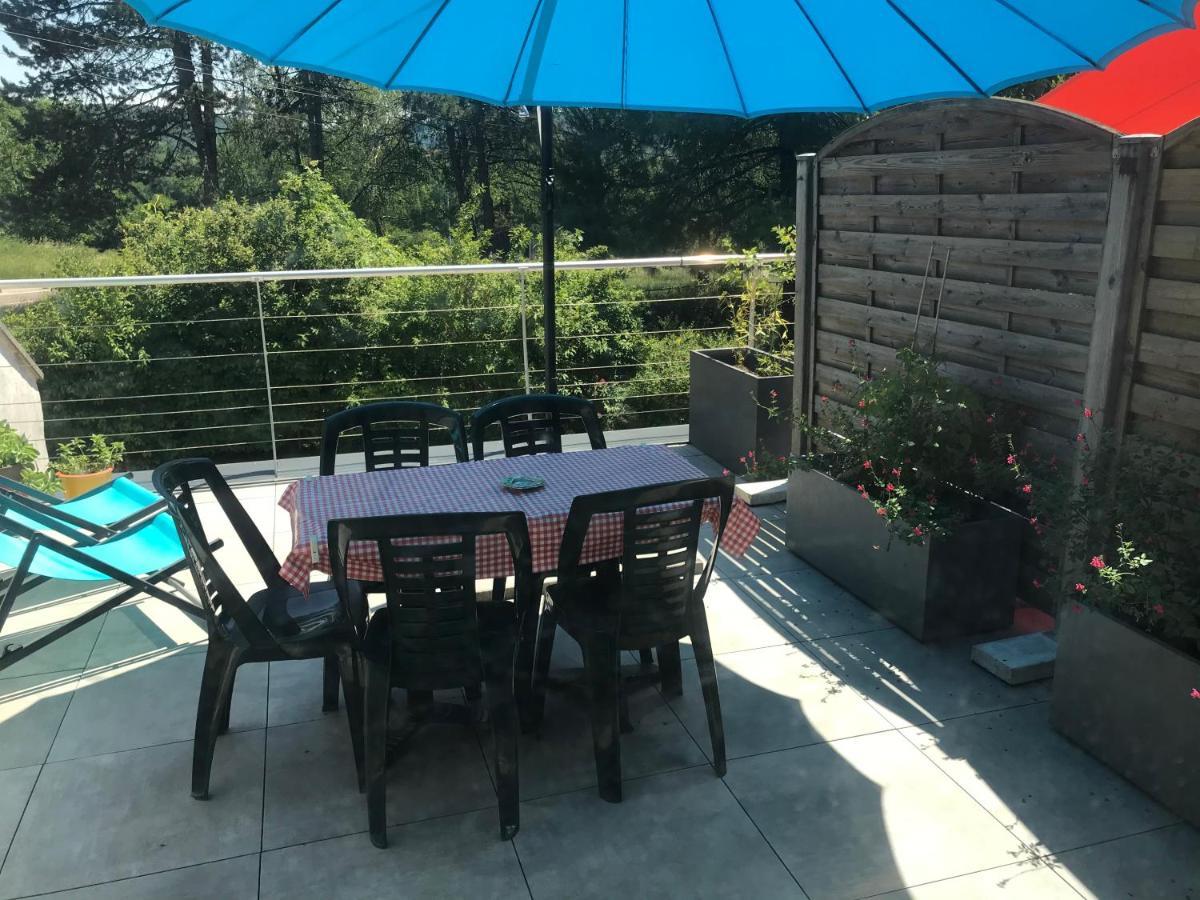 Ferienwohnung Les Terrasses De La Malcombe Besançon Exterior foto