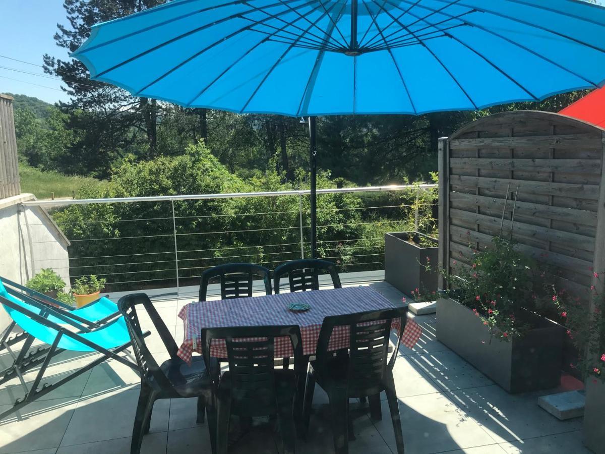 Ferienwohnung Les Terrasses De La Malcombe Besançon Exterior foto