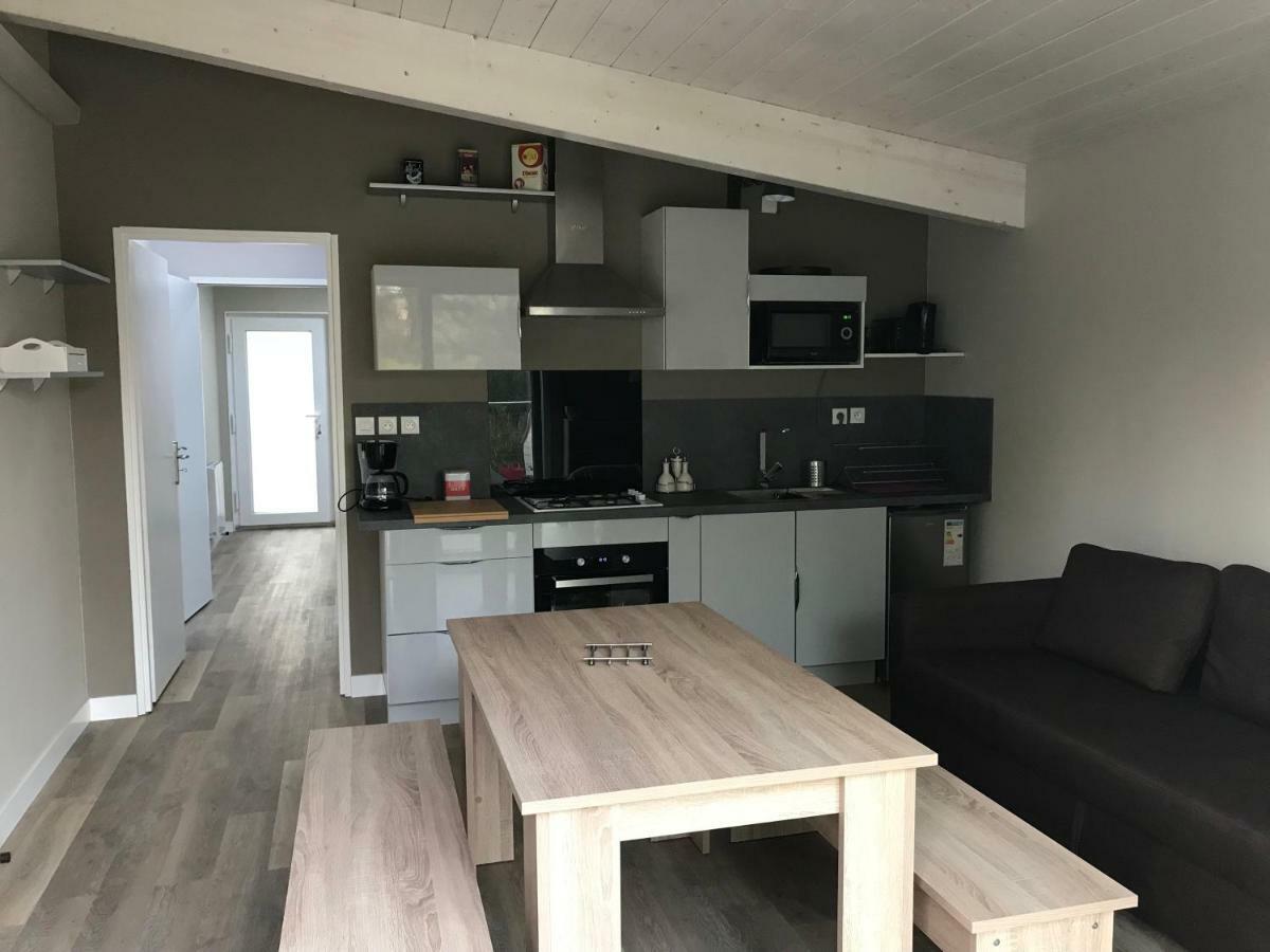 Ferienwohnung Les Terrasses De La Malcombe Besançon Exterior foto